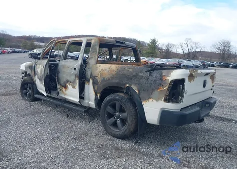 2019 Ram 1500 Classic Warlock 4X4 5'7 Box из США, поврежденный, VIN 1C6RR7LG1KS677832